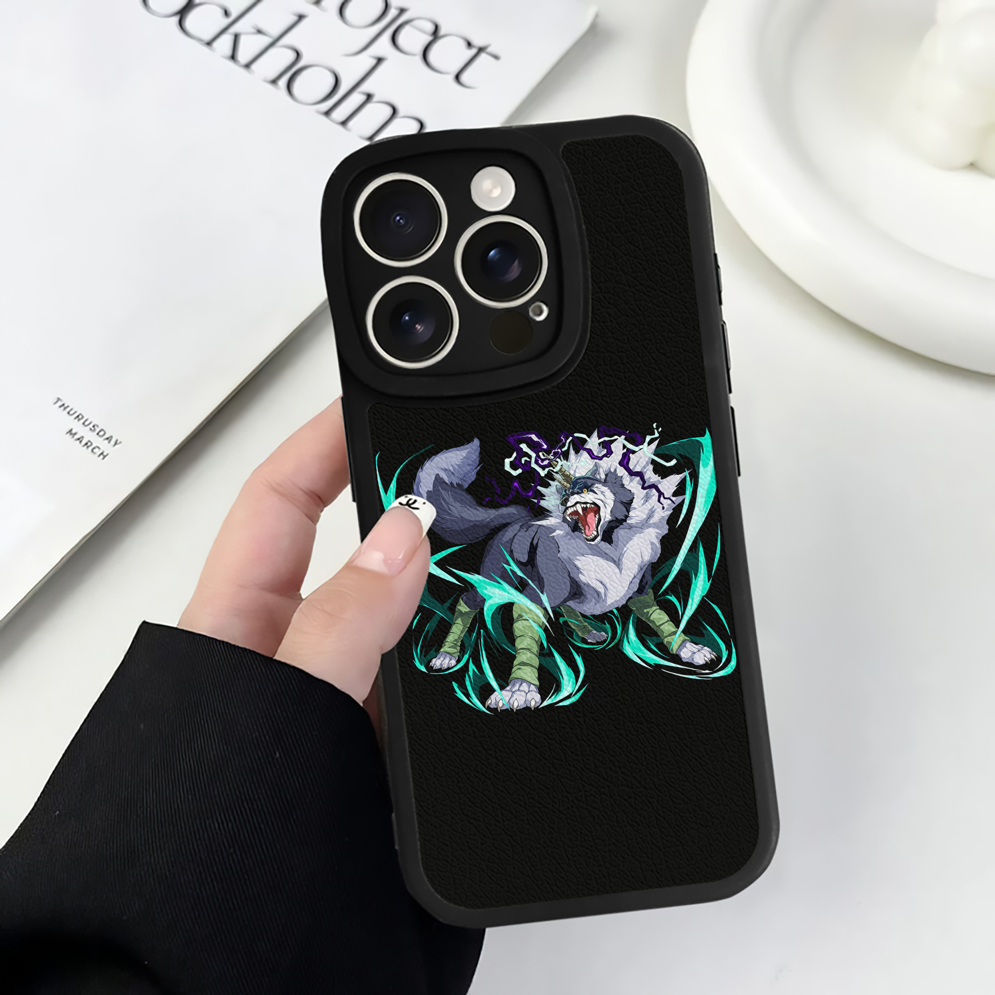 （画像用） 転スラ Regarding Reincarnated to Slime 【iPhone 16シリーズ対応】シリコンスマホケース（レザー調） 材質：シリコン